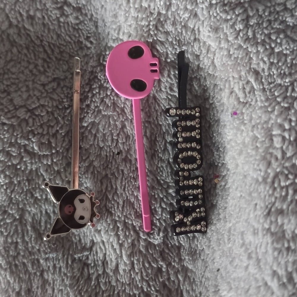 ✨Kuromi hair pins